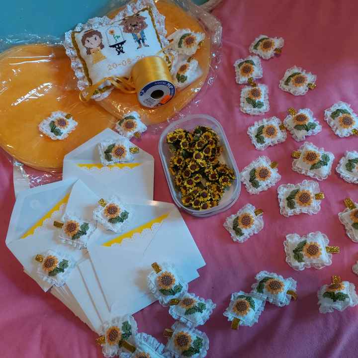 Cuscino Porta Fedi - 1