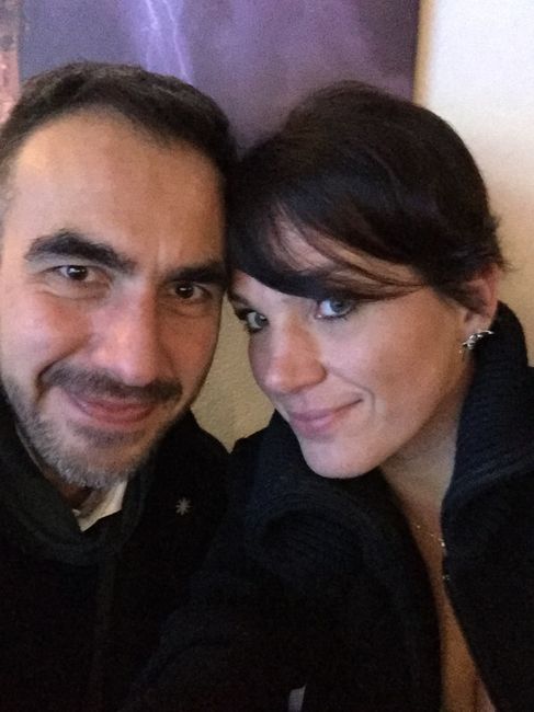 noi! insieme da 10 mesi, ci sposiamo tra 28 giorni, il 26 maggio!!