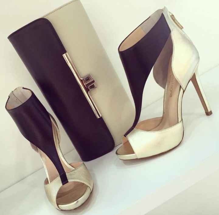 La sarta mi ha rovinato l'abito  - 1