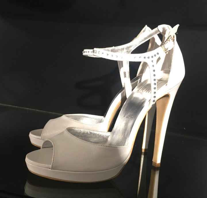 Finalmente ho anke le scarpe 😍 - 1