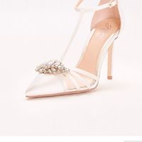 Scarpe simili a queste? - 3