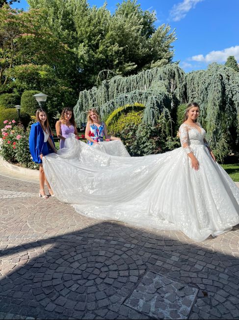 Ragazze come avete scelto l'abito? 1