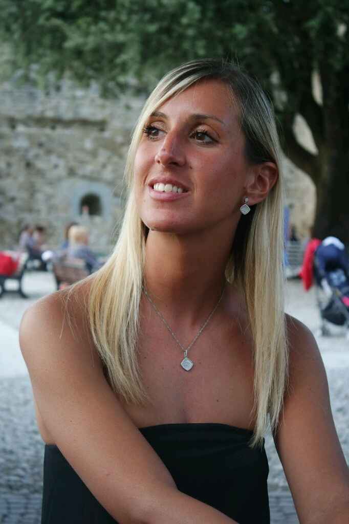 Una nostra foto da bambina e da adulta - 2