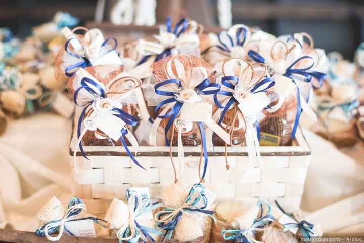 Suggerimenti allestimenti bianco e blu - 7