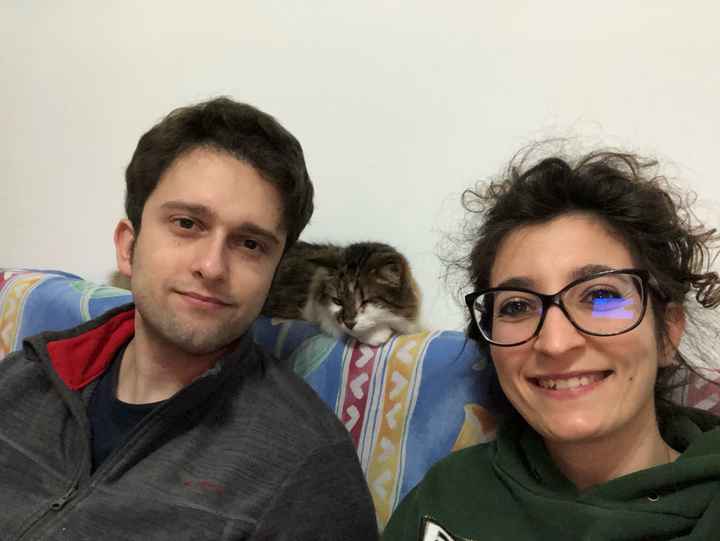 Postate una foto di voi due 👇 - 1