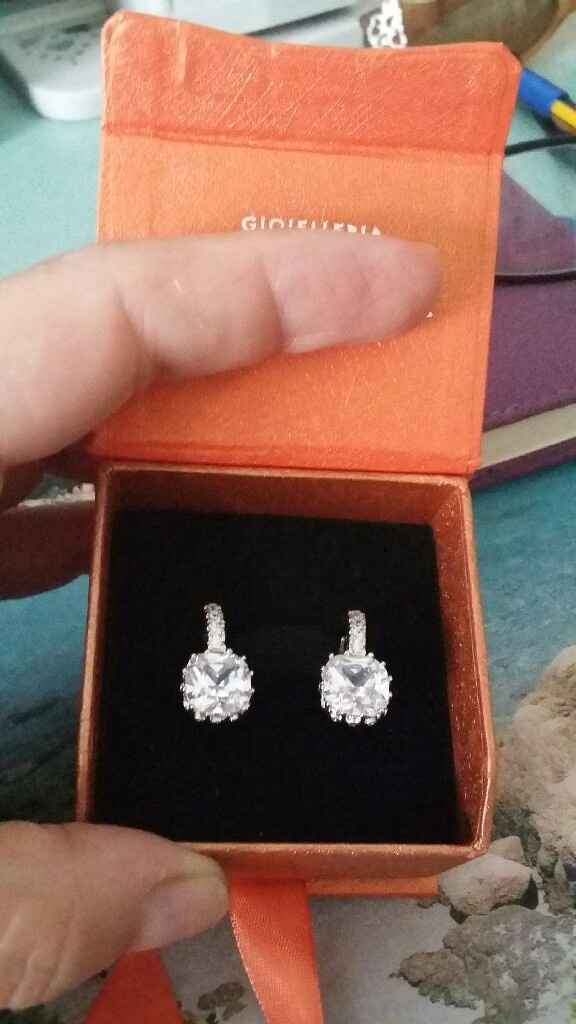 Orecchini trovati - 1