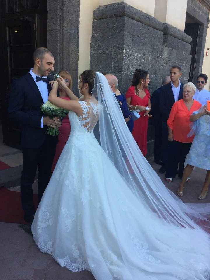  Il vostro abito! - 1