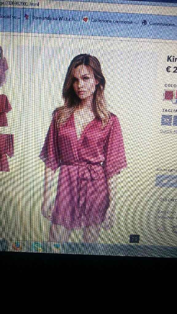 Vestaglia e camicia da notte da mettere durante i preparativi - 1