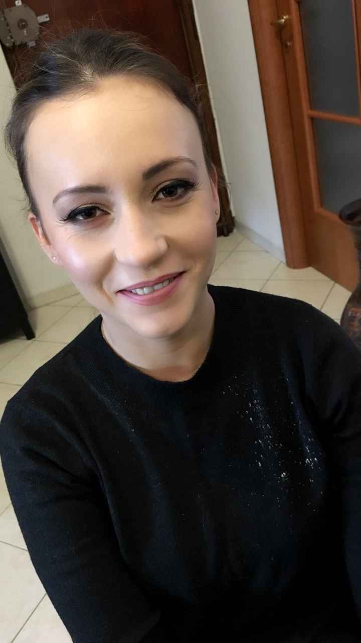 Prova trucco e capelli 😁 - 5
