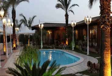 piscina di villa gardeia