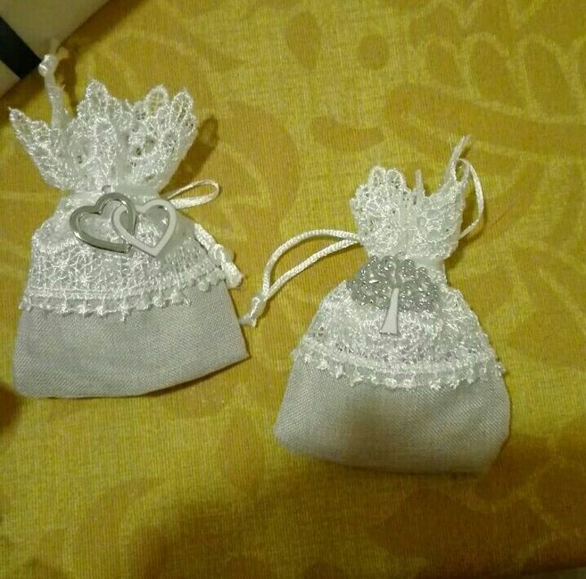 Bomboniera o sacchettino confetti??? - 1