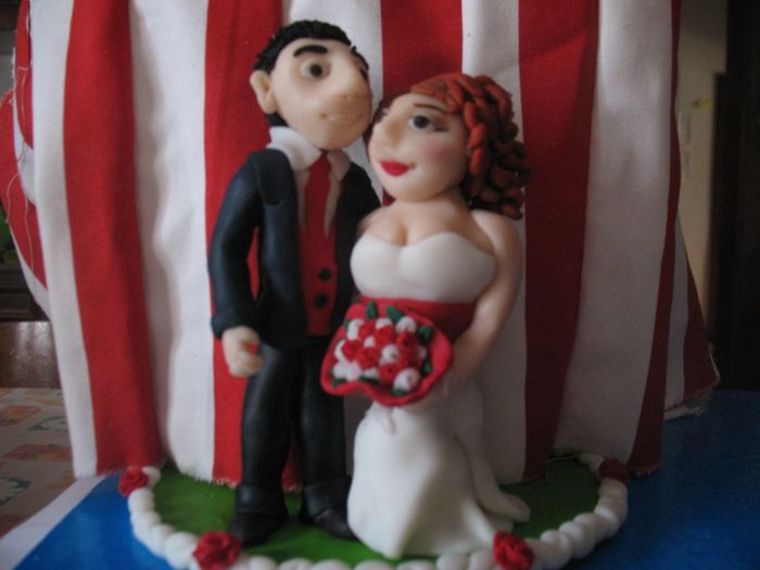 Cake topper