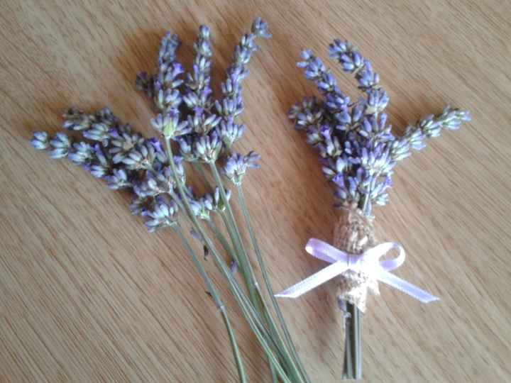 Boutonniere per invitati