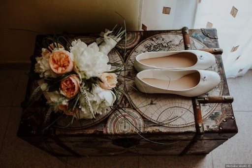 Scarpe da sposa: ballerine o sneakers? 1