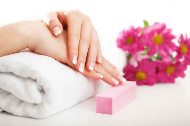 C) Franch manicure