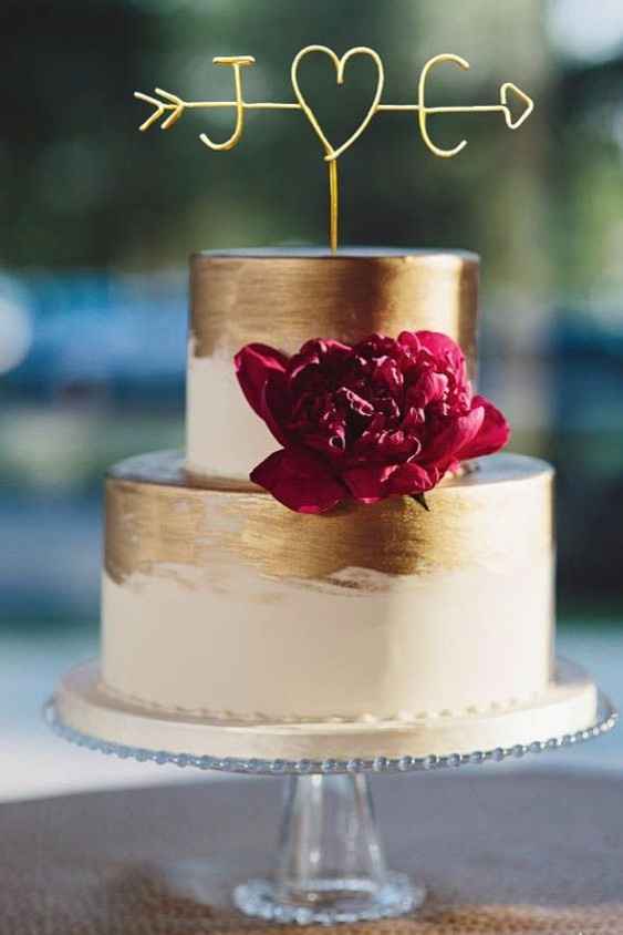 Cake topper con iniziali 