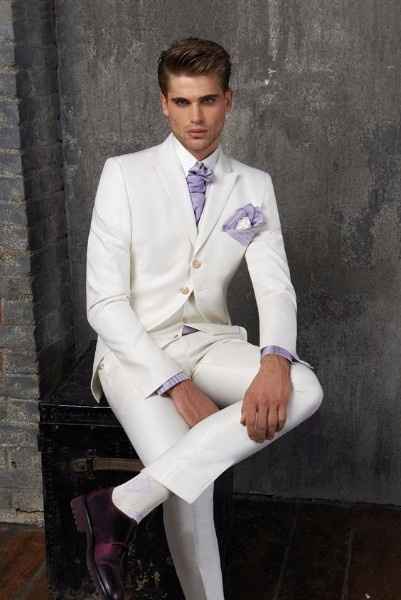 Sposo in bianco