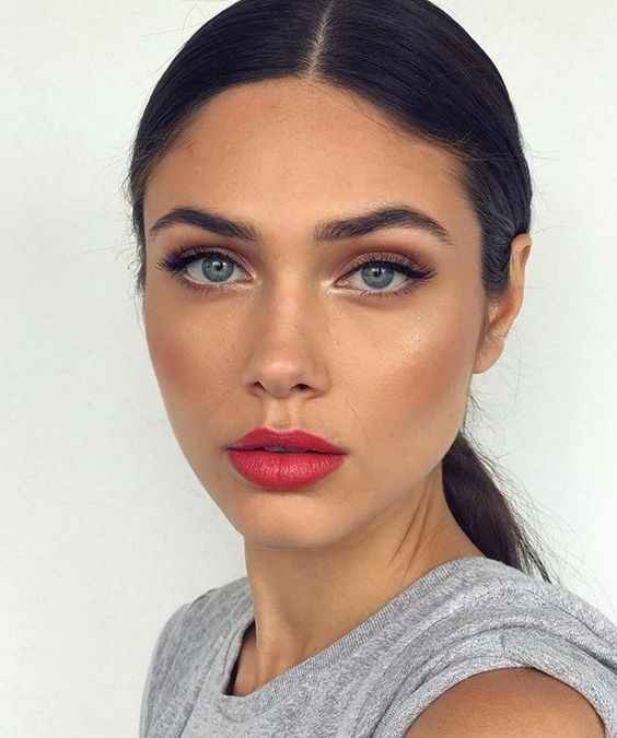 Trucco B