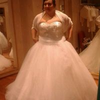 Questo é il mio abito e il vostro??? postate le foto!!!! - 1