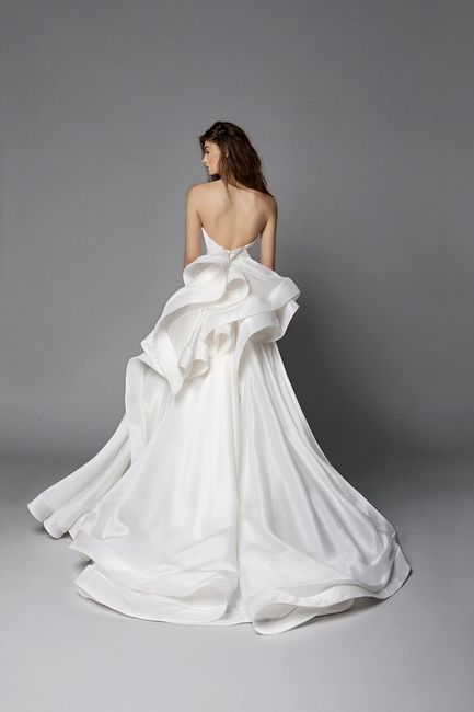 7 designer di abiti da sposa, chi preferite? 4