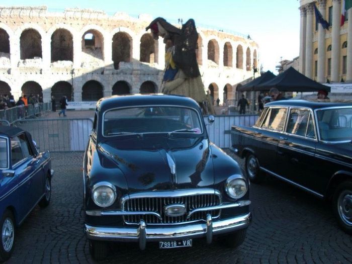 a -45 l'auto c'è - 1