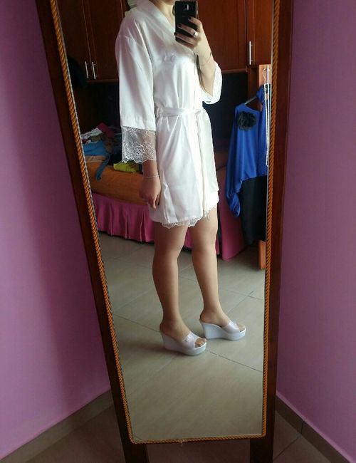 Vestaglia e ciabatte per la 