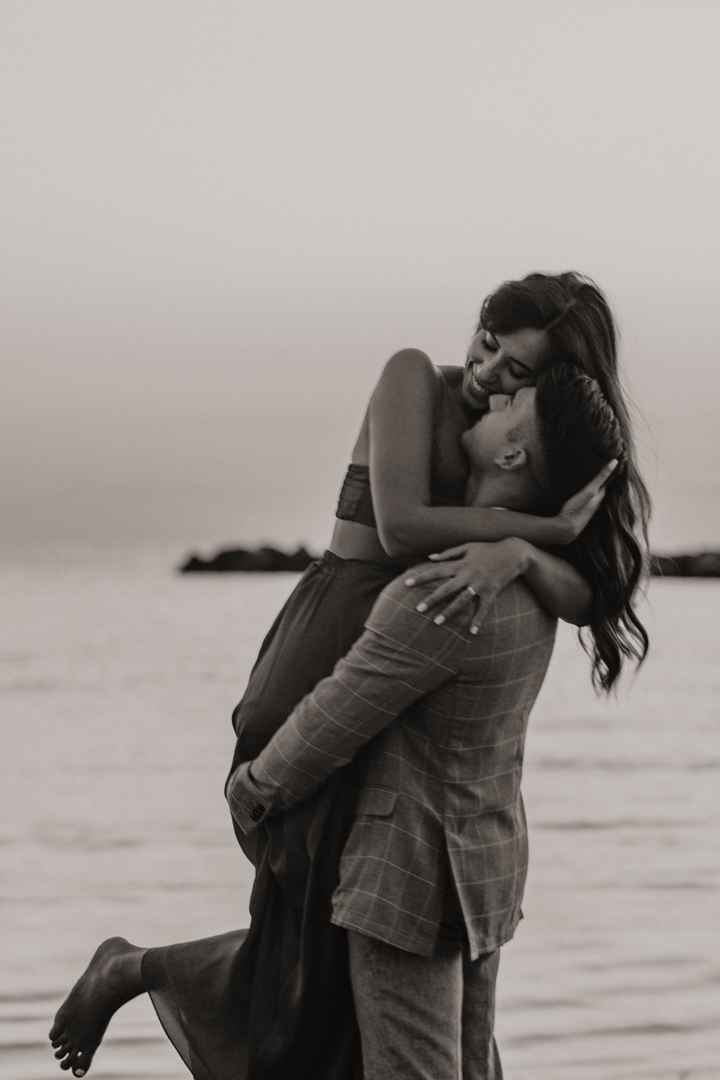 Postate una foto di voi due 👇 - 1