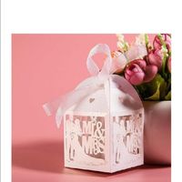 Consegna partecipazioni e confetti - 1