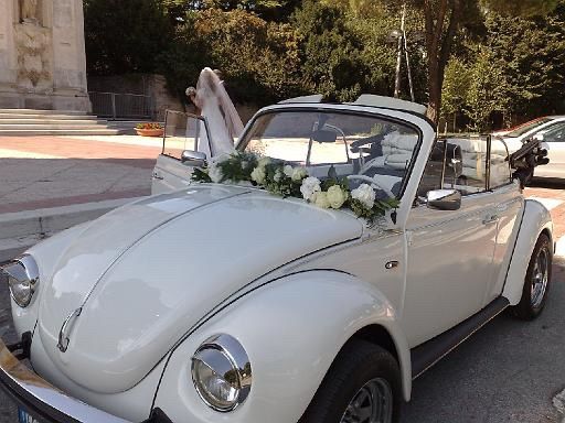 La macchina che vi accompagnerà sarà. ..? - 1