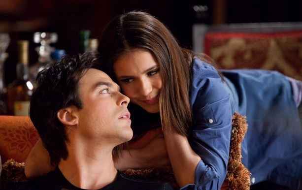 2) Elena & Damon - The Vampire Diaries