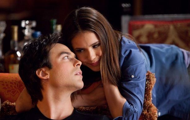 2) Elena & Damon - The Vampire Diaries