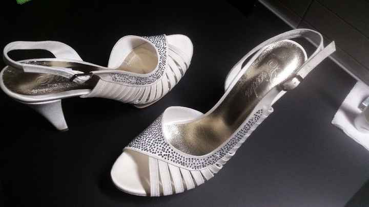 Quanto vi sono costate le scarpe da sposa? - 1