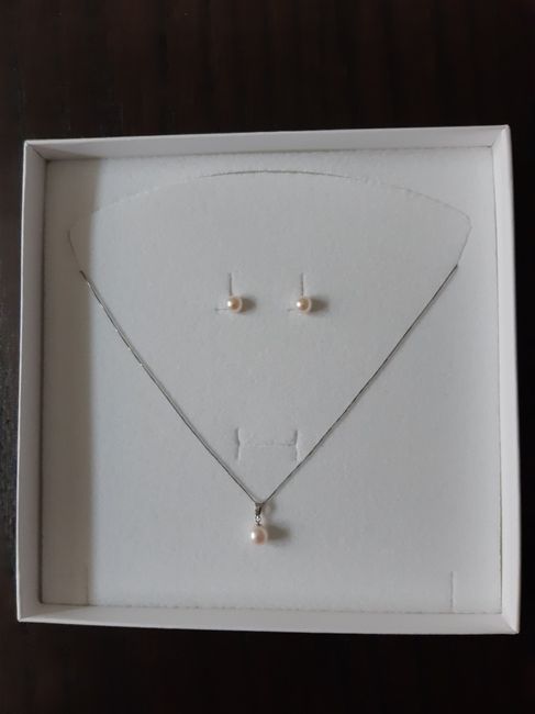 Collana e orecchini? Pareri 🥰 2