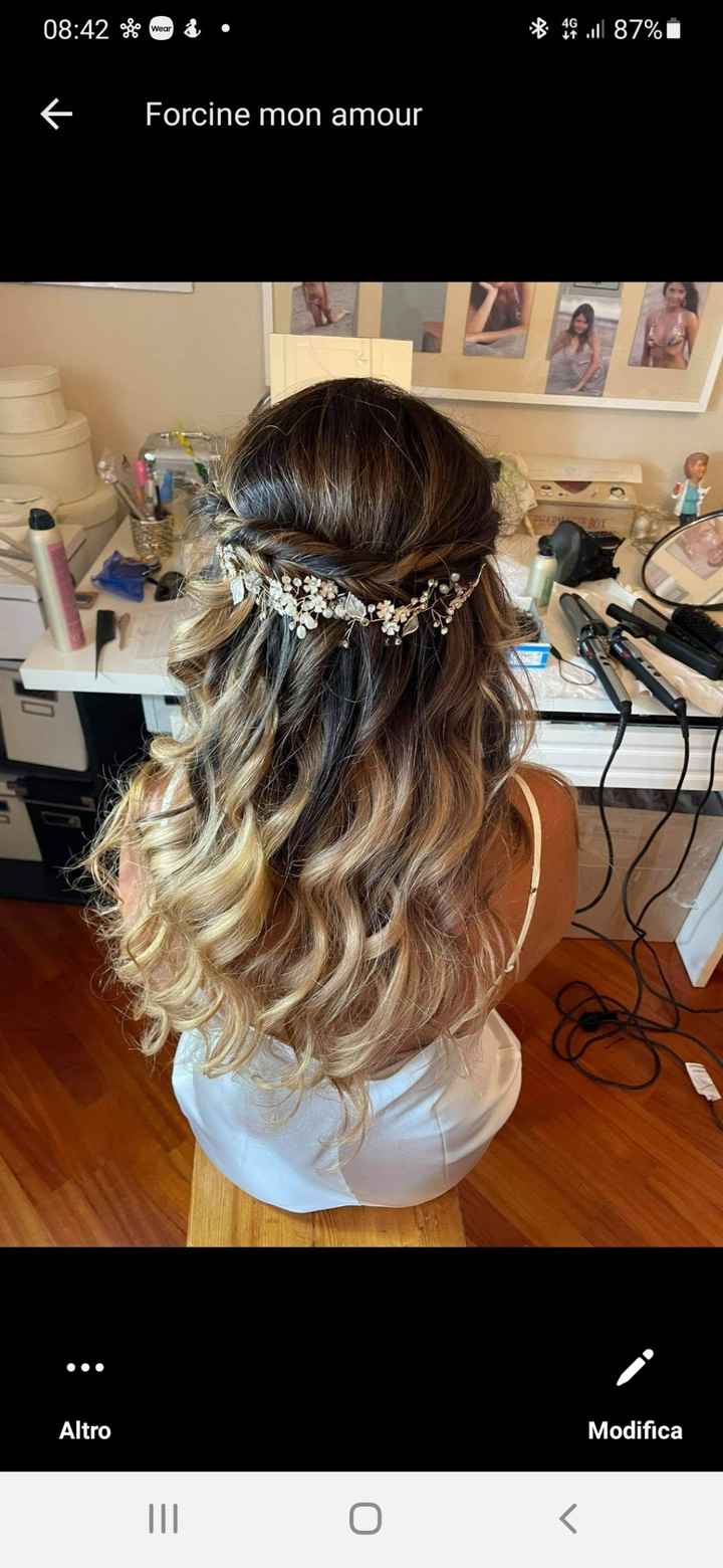 Acconciatura per spose riccie - 1