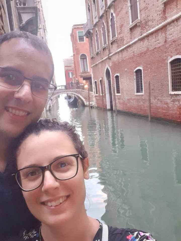 Postate una foto di voi due 👇 - 1