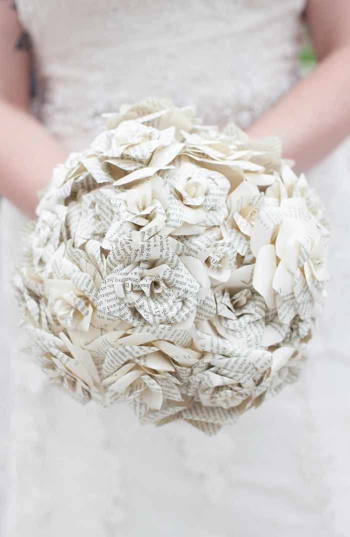 Bouquet fiori di carta di libro - 2