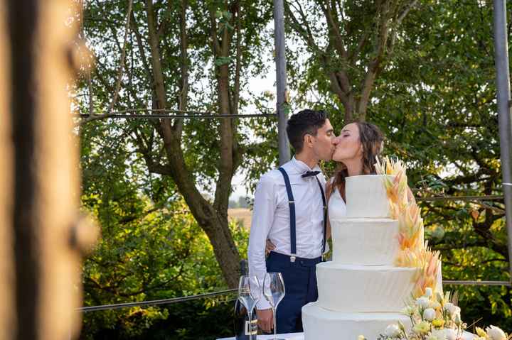 Torta nuziale, com'è e come era la vostra? - 1