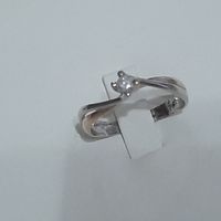 E ora mostraci una foto del tuo anello di fidanzamento! - 1