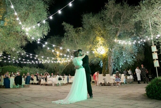 Il primo ballo da marito e moglie 😍 - 1