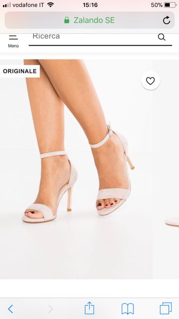 Scarpe color nude - abito bianco 2