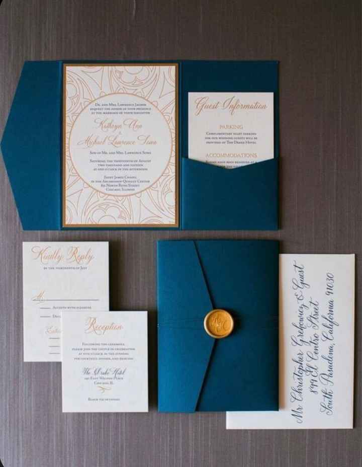 Quale stile di partecipazioni bianche/celeste polvere? 🤍 - 1