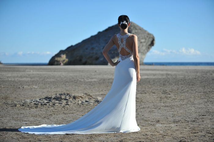 dettaglio schiena vestito