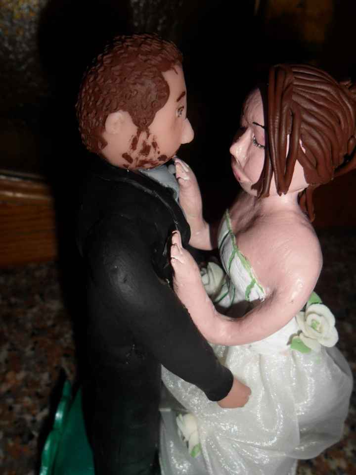 Cake topper