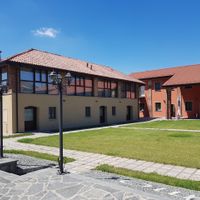 aaa location cercasi 😓 - 2