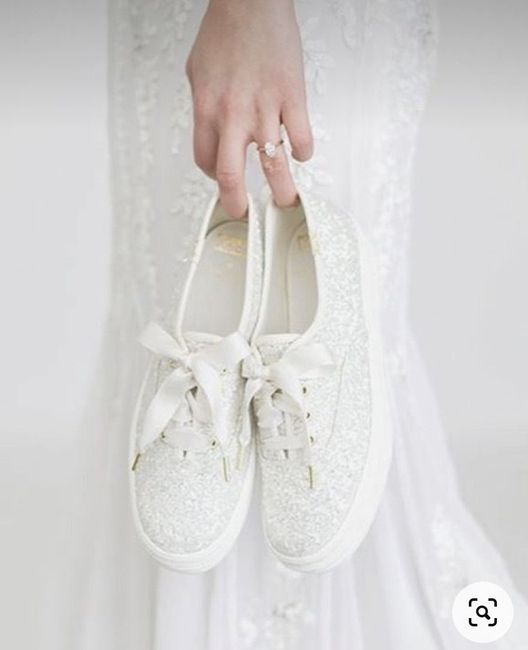 Sposa con le Sneakers 😁 👰‍♀️ 👟 - 1