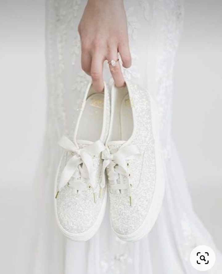 Sposa con le Sneakers 😁 👰‍♀️ 👟 - 1