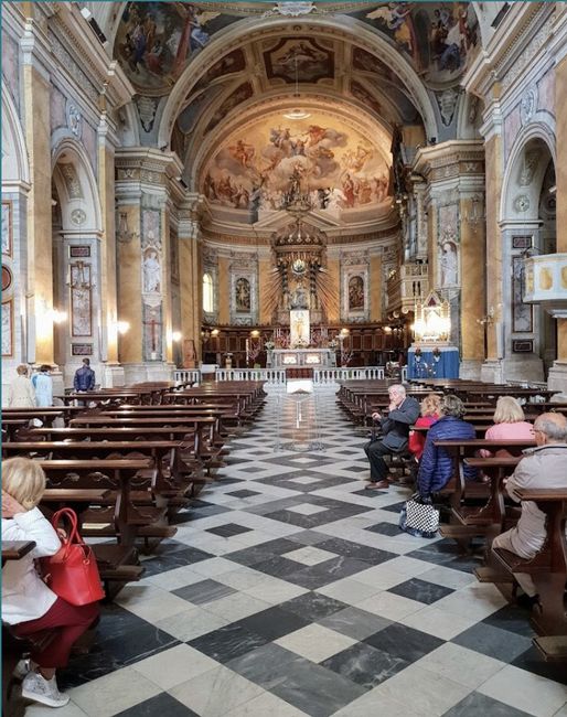 Chiesa... troppo grande o troppo piccola? - 1