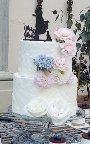 Cake topper 2