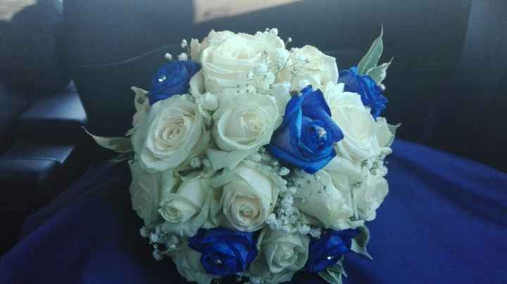 Bouquet blu?!?! - 1