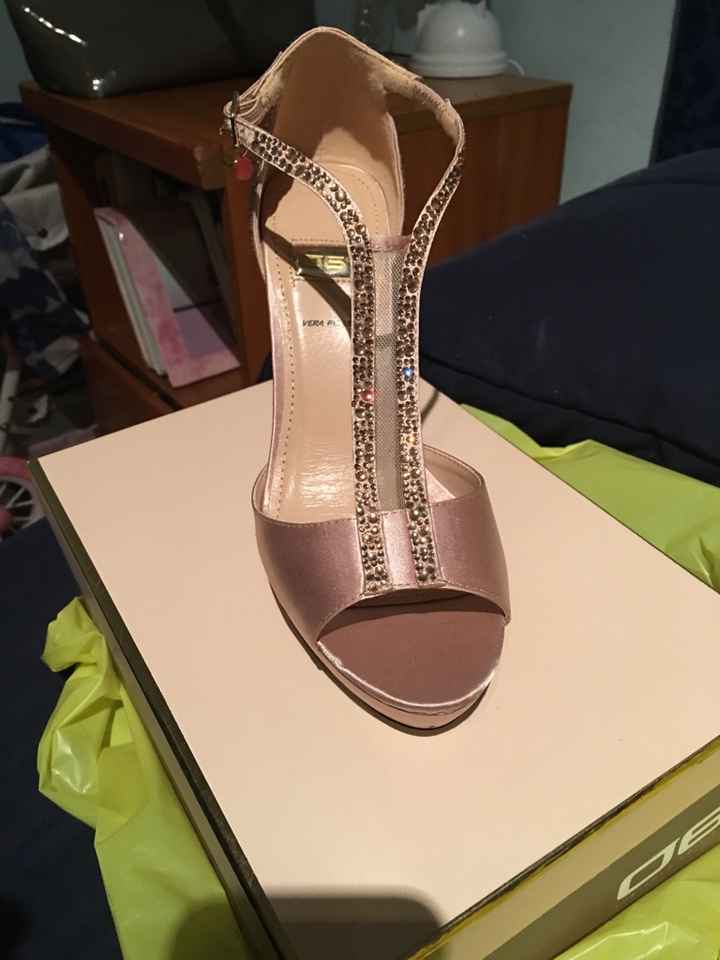 Ecco le mie scarpe.....le adoro!!! - 1